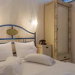 Pandora Apartmanhotel Hriszí Aktí Haniá