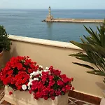 Pandora Apartmanhotel 4*