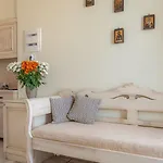 Pandora Apartmanhotel Hriszí Aktí Haniá